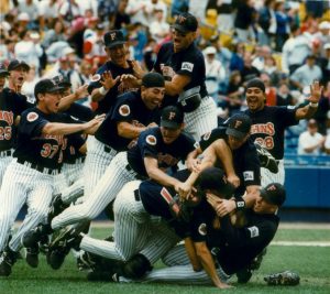 Cal State Fullerton 1995 CWS Dog Pile